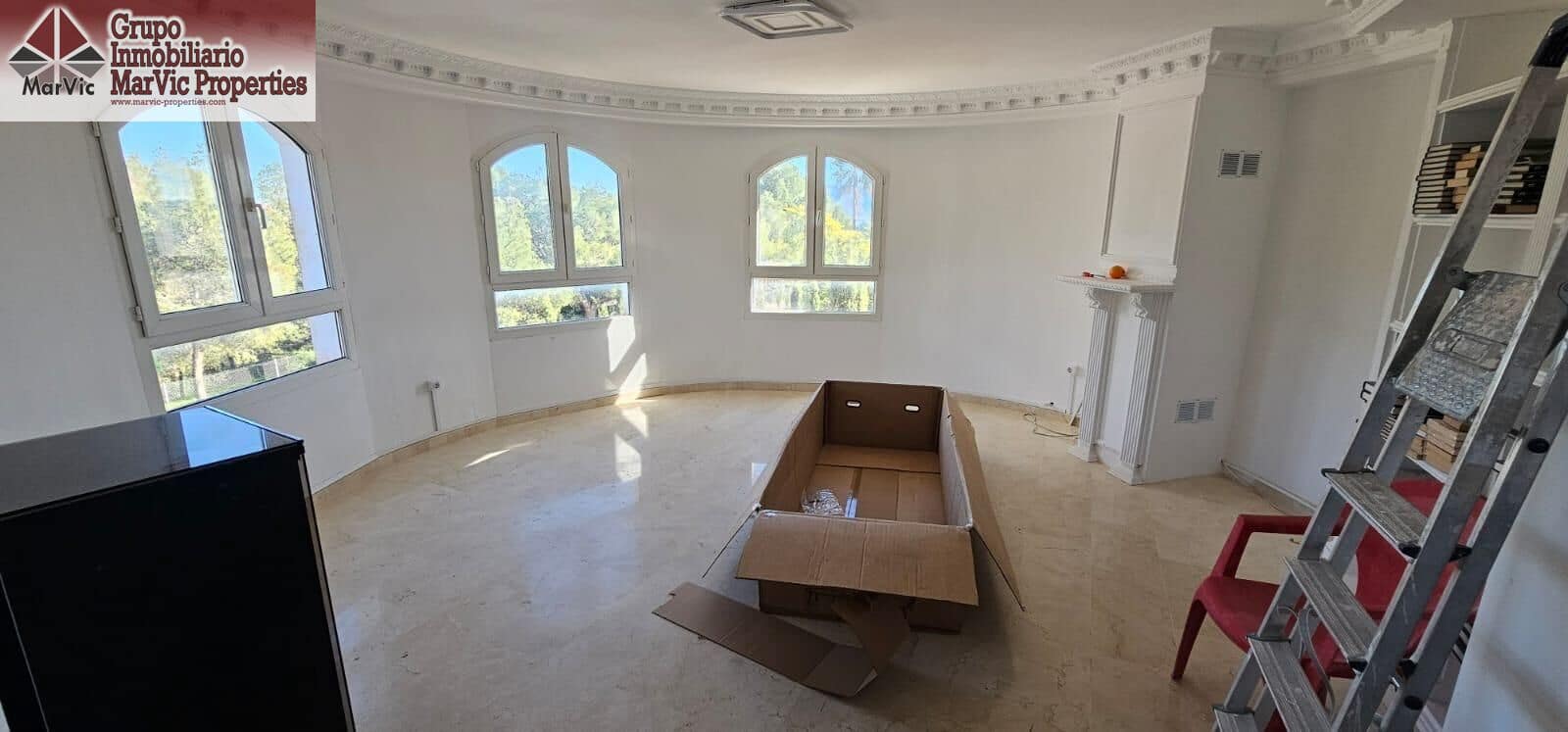 4 sypialnia Willa na sprzedaż w La Nucia z garażem - 399 000 € (Ref: 9491467)