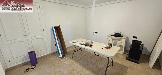 4 sypialnia Willa na sprzedaż w La Nucia z garażem - 399 000 € (Ref: 9491467)