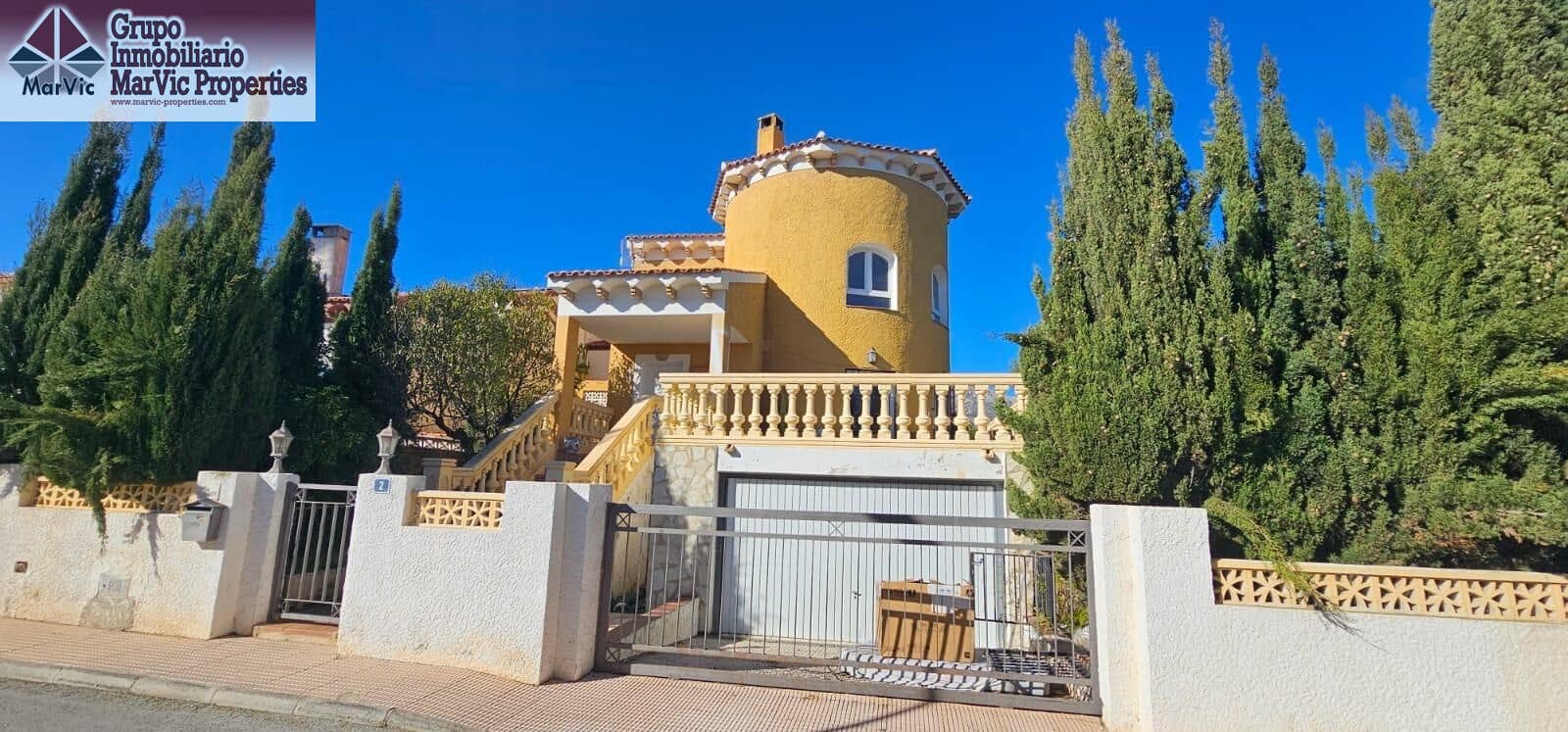 4 sypialnia Willa na sprzedaż w La Nucia z garażem - 399 000 € (Ref: 9491467)