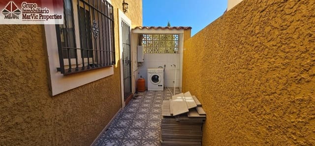 4 sypialnia Willa na sprzedaż w La Nucia z garażem - 399 000 € (Ref: 9491467)