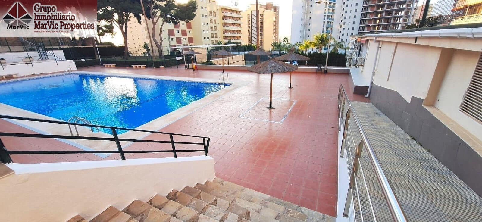 1 bedroom Apartment for sale in Benidorm with pool - € 144,800 (Ref: 9495317)