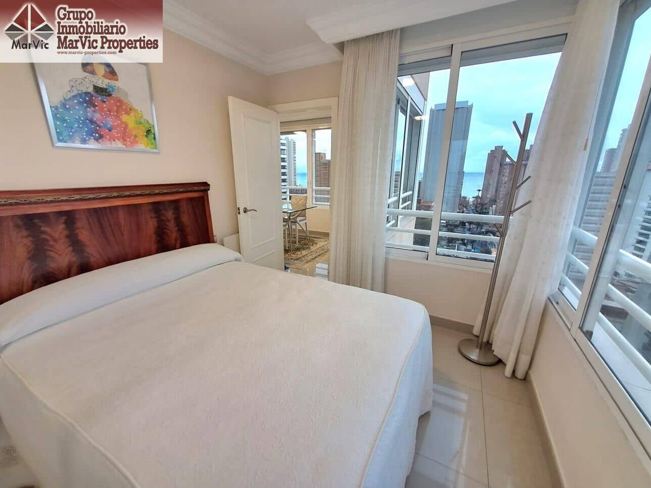 2 soveværelse Lejlighed til leje i Benidorm med swimmingpool - € 1.300 (Ref: 9495320)