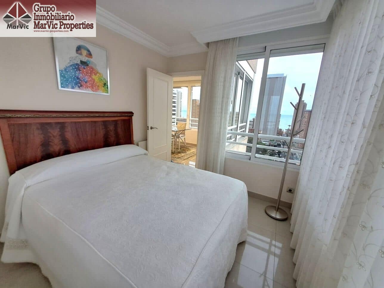 2 soveværelse Lejlighed til leje i Benidorm med swimmingpool - € 1.300 (Ref: 9495320)