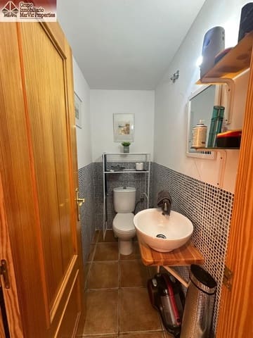 Chalet de 3 habitaciones en Relleu en venta con piscina garaje - 180.000 € (Ref: 9495322)