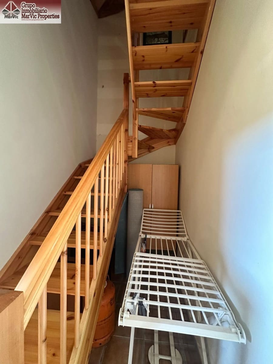 3 bedroom Villa for sale in Relleu with pool garage - € 180,000 (Ref: 9495322)