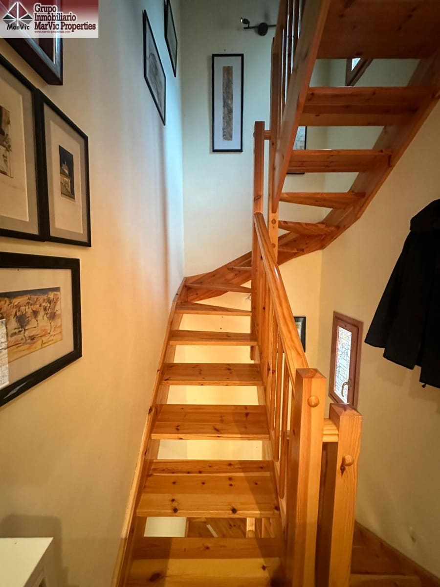 3 bedroom Villa for sale in Relleu with pool garage - € 180,000 (Ref: 9495322)