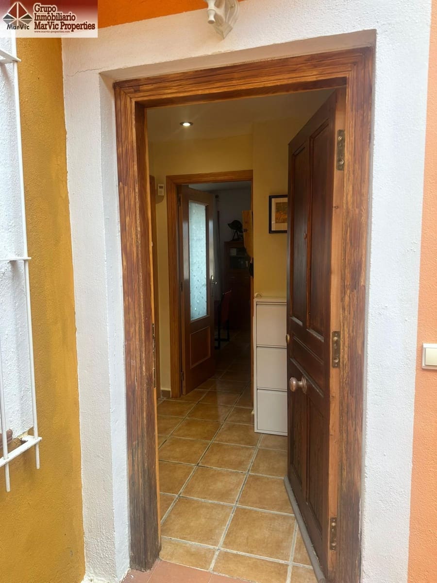 3 bedroom Villa for sale in Relleu with pool garage - € 180,000 (Ref: 9495322)