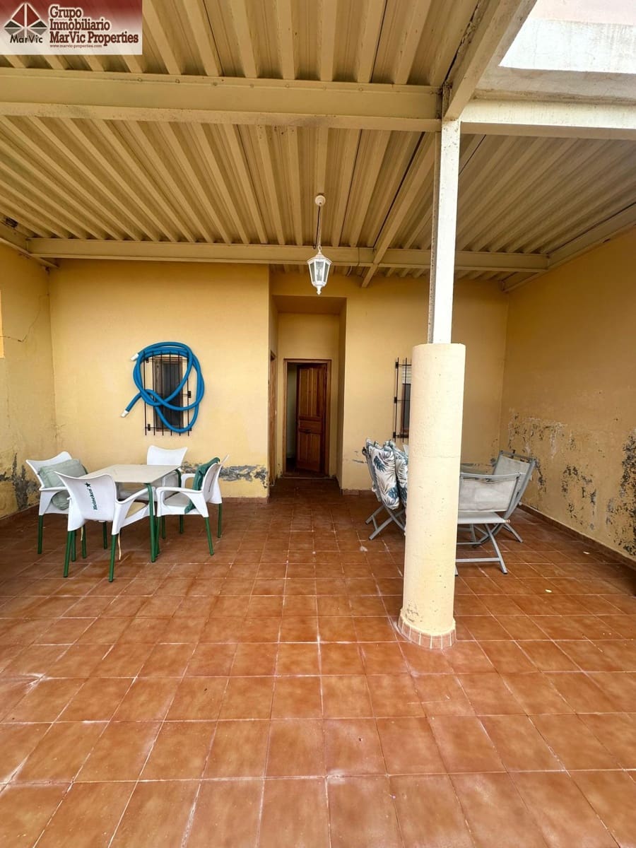 3 bedroom Villa for sale in Relleu with pool garage - € 180,000 (Ref: 9495322)