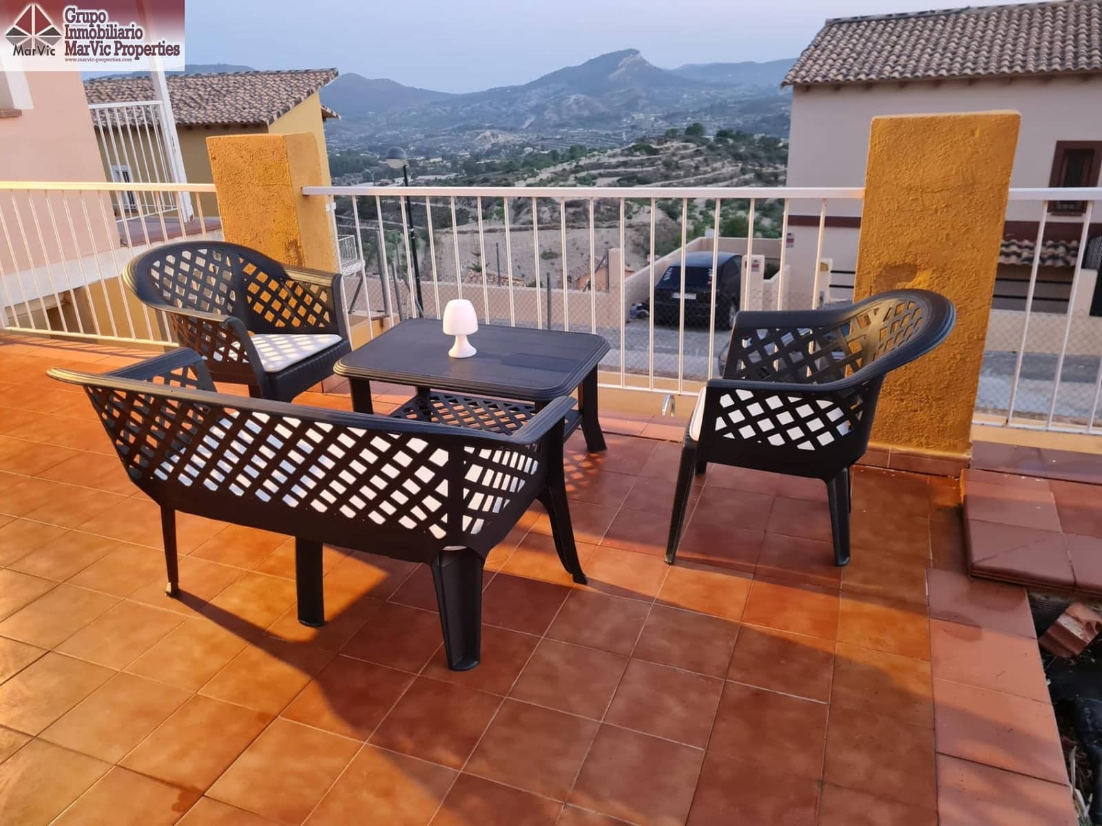 3 bedroom Villa for sale in Relleu with pool garage - € 180,000 (Ref: 9495322)