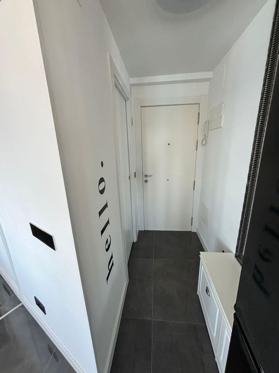 Studio til salgs i Benidorm med svømmebasseng - € 235 000 (Ref: 9495323)