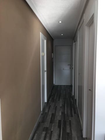 2 bedroom Apartment for sale in Juzgados - Plaza de Toros, Benidorm with pool - € 208,000 (Ref: 9497267)