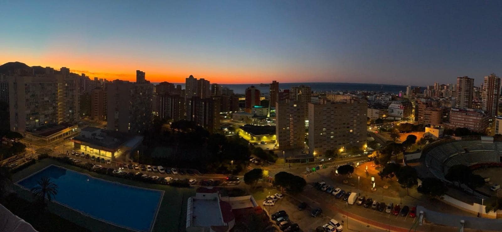 2 bedroom Apartment for sale in Benidorm with pool - € 208,000 (Ref: 9497267)