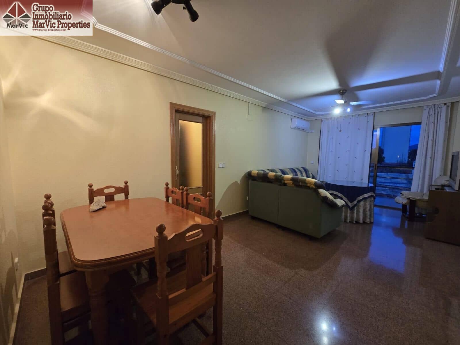 3 bedroom Flat for sale in Benidorm with garage - € 275,000 (Ref: 9497270)