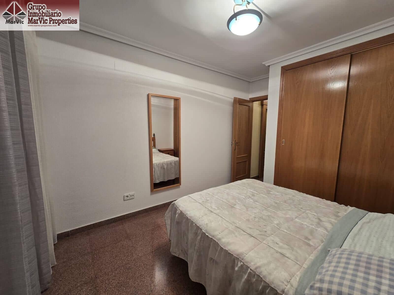 3 bedroom Flat for sale in Benidorm with garage - € 275,000 (Ref: 9497270)