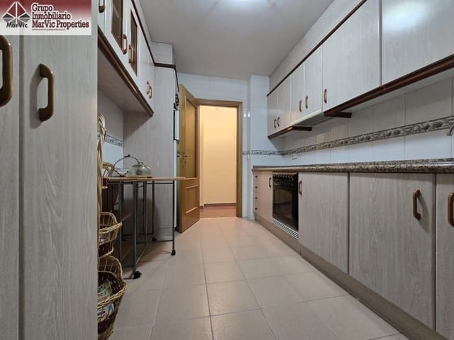 3 soveværelse Lejlighed til salg i Benidorm med garage - € 275.000 (Ref: 9497270)