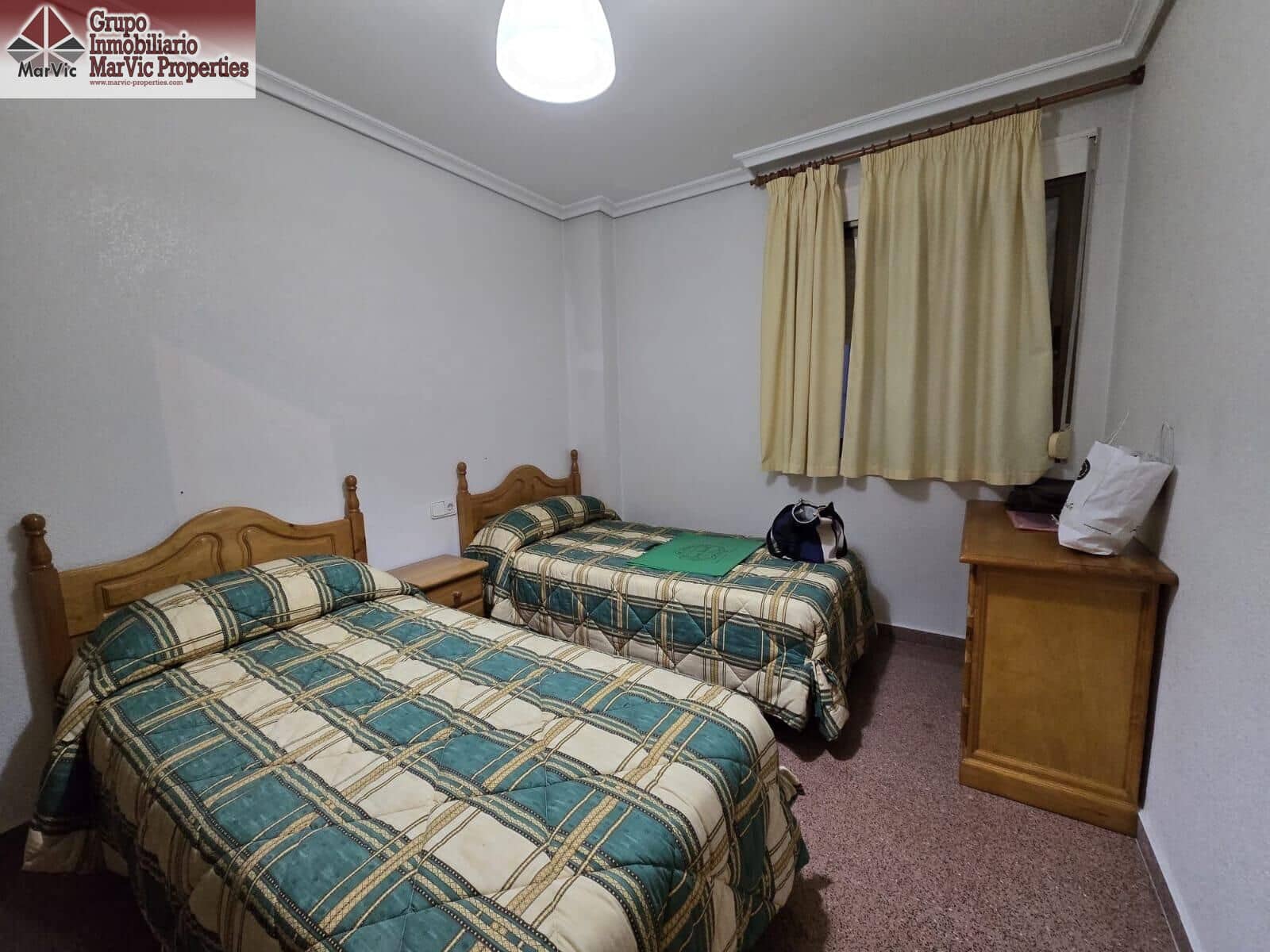 3 bedroom Flat for sale in Benidorm with garage - € 275,000 (Ref: 9497270)