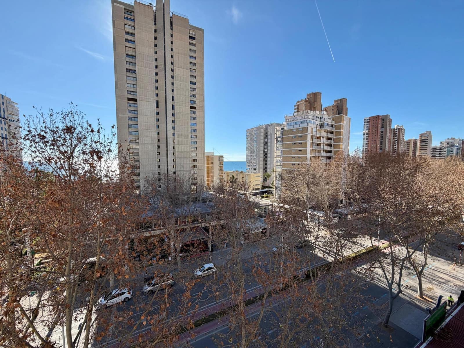 1 sovrum Lägenhet till salu i Benidorm med garage - 220 000 € (Ref: 9499021)