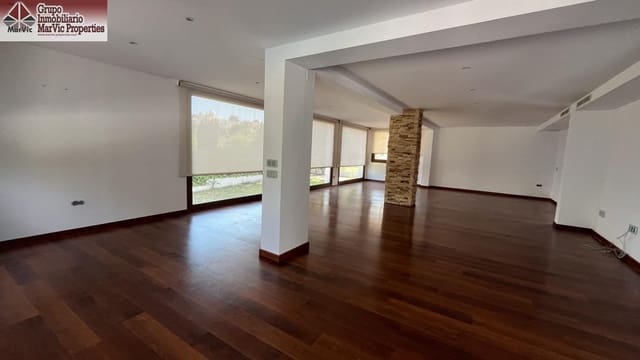 4 bedroom Villa for sale in Coloma  , La Nucia with pool - € 950,000 (Ref: 9502394)