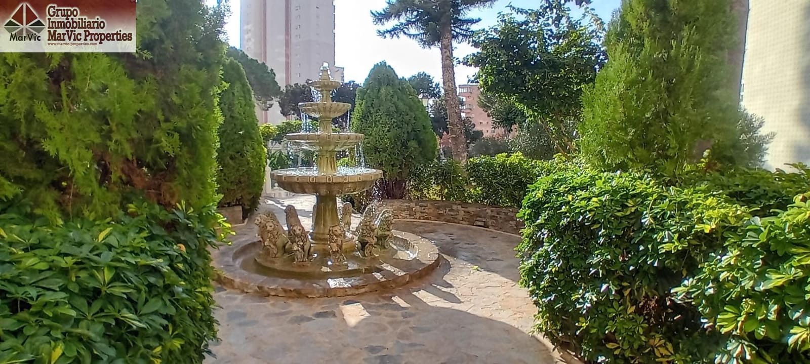 1 soveværelse Lejlighed til salg i Benidorm med swimmingpool - € 169.000 (Ref: 9502395)