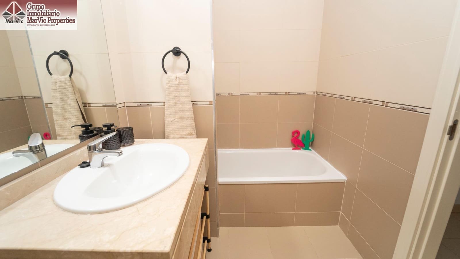 2 soverom Leilighet til salgs i La Nucia med svømmebasseng - € 249 000 (Ref: 9504323)