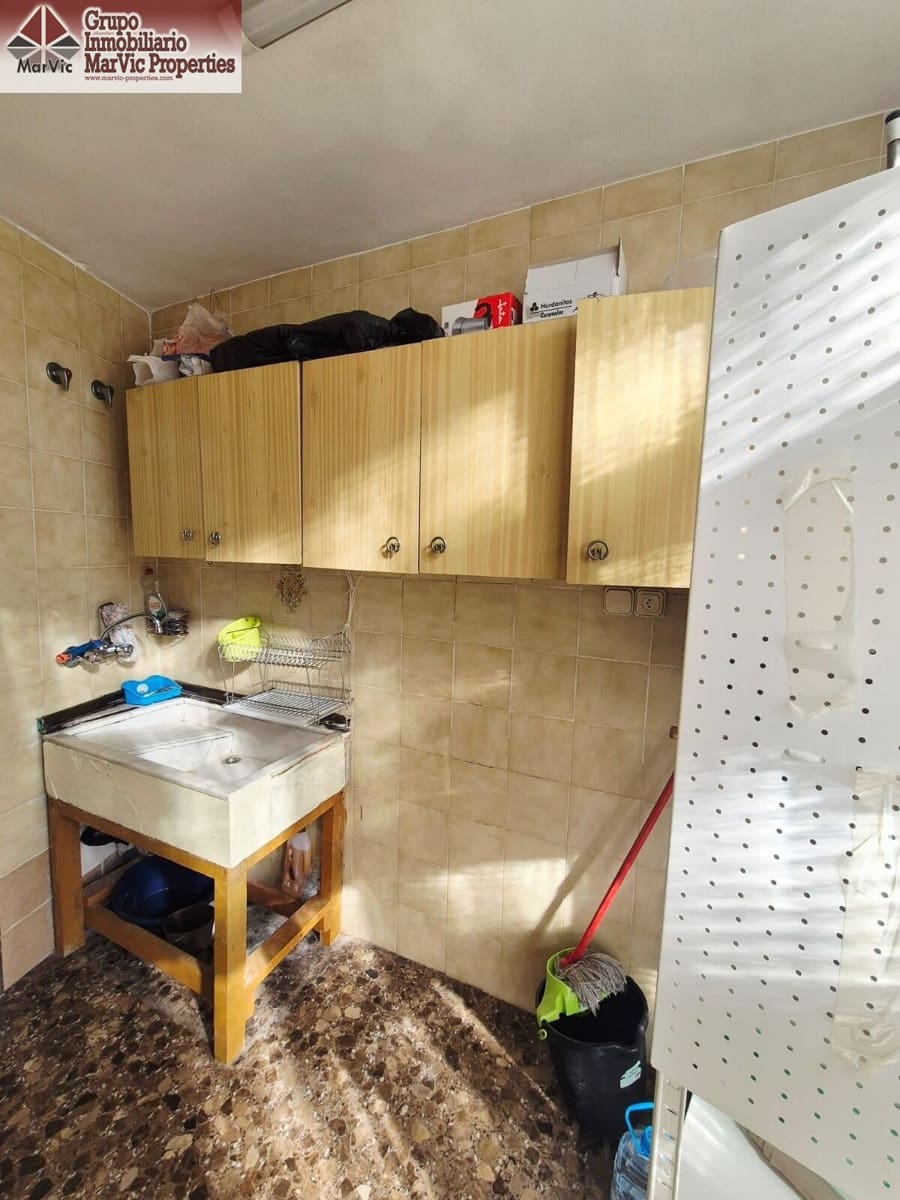 3 sovrum Lägenhet till salu i Benidorm med garage - 264 300 € (Ref: 9504324)