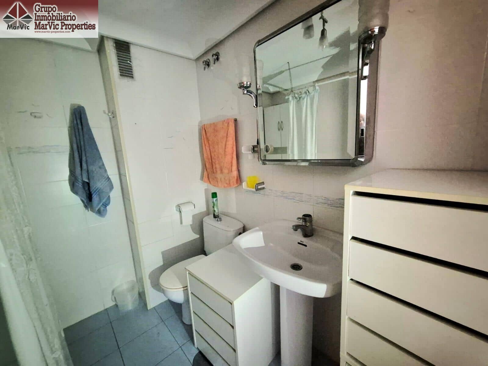 3 sovrum Lägenhet till salu i Benidorm med garage - 264 300 € (Ref: 9504324)
