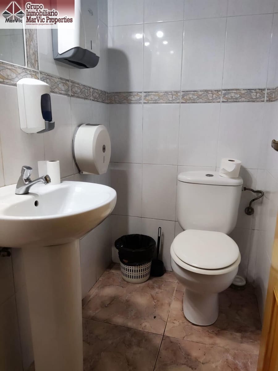 Erhverv til salg i Benidorm - € 225.000 (Ref: 9508912)