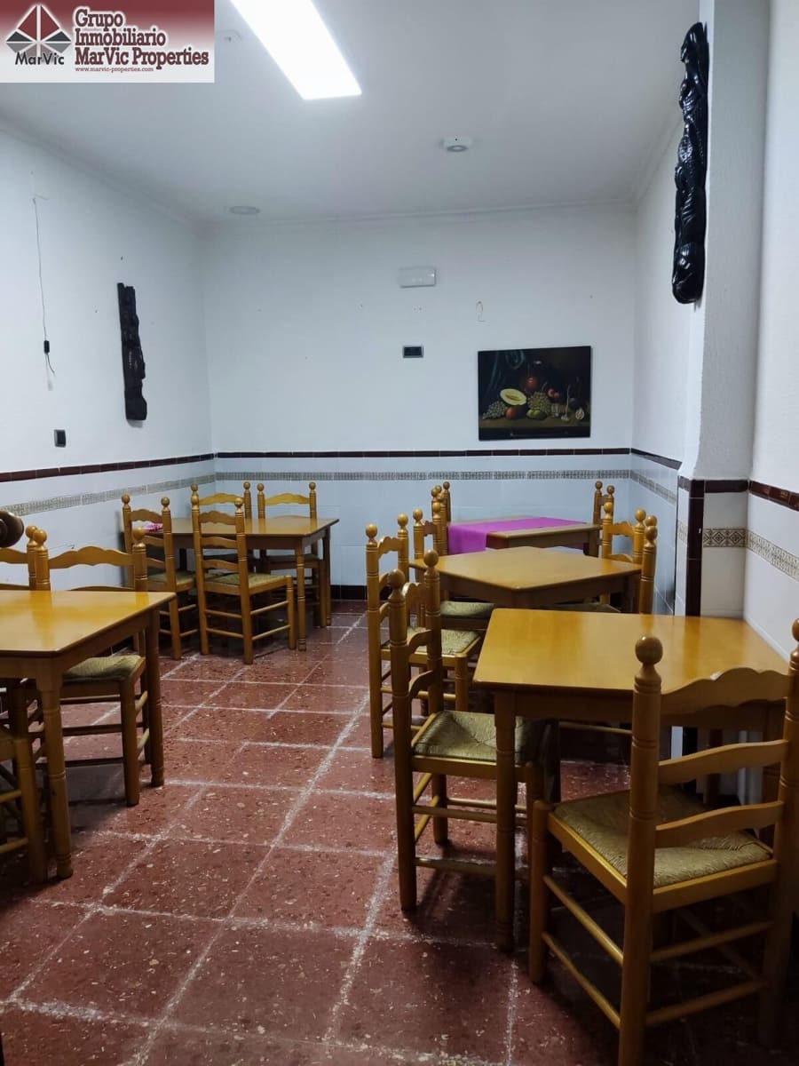 Erhverv til salg i Benidorm - € 225.000 (Ref: 9508912)