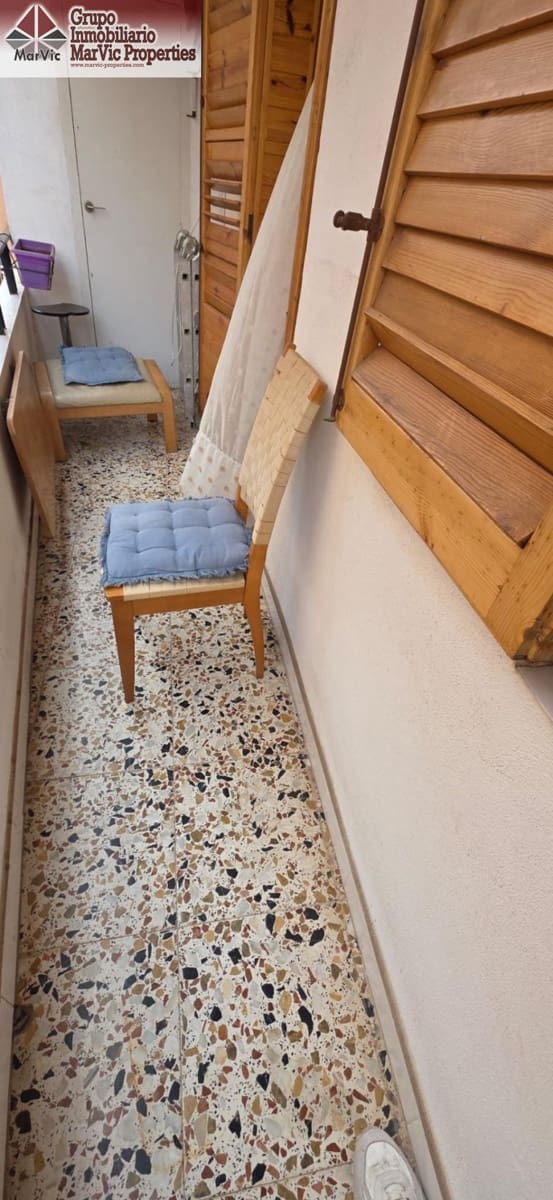 Piso de 3 habitaciones en Benidorm en venta - 165.000 € (Ref: 9524342)