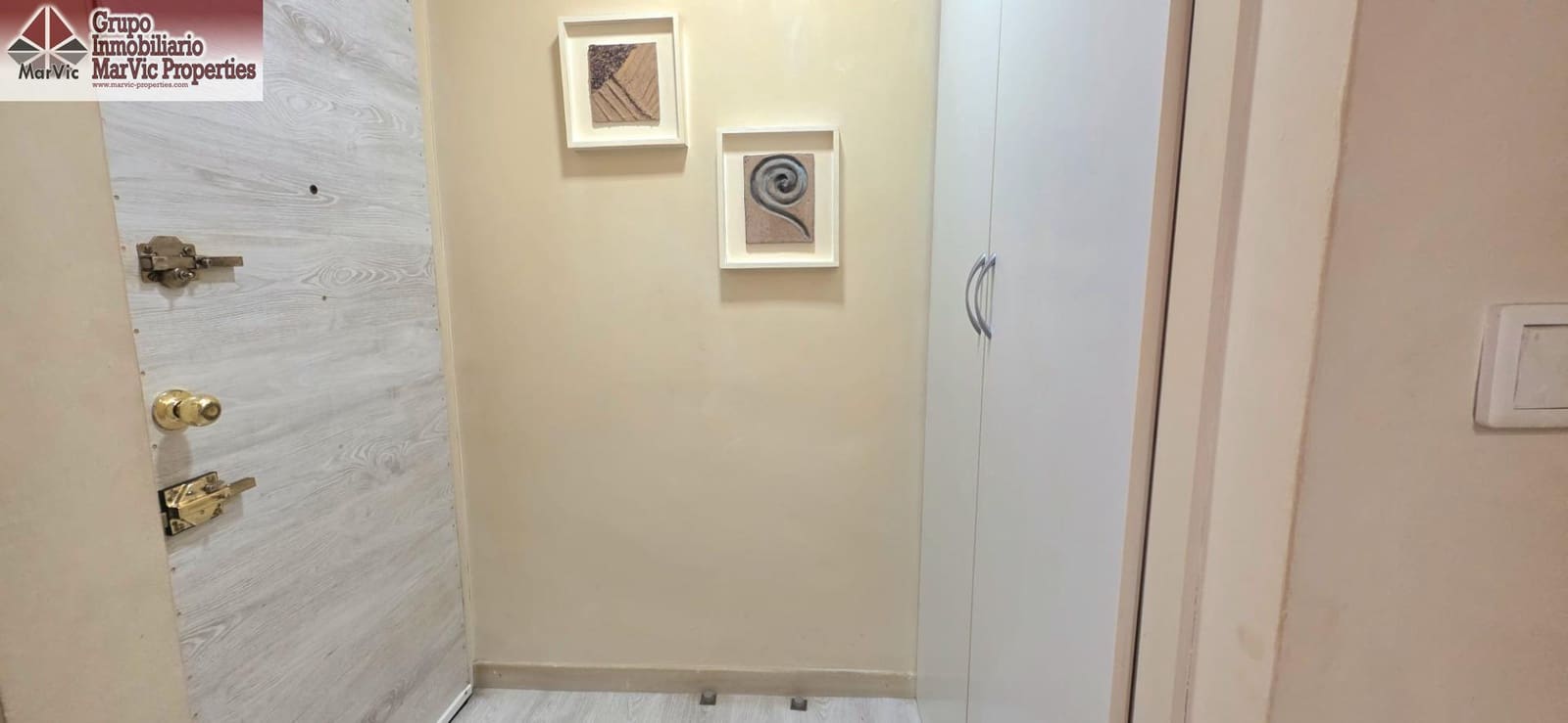 Piso de 3 habitaciones en Benidorm en venta - 165.000 € (Ref: 9524342)