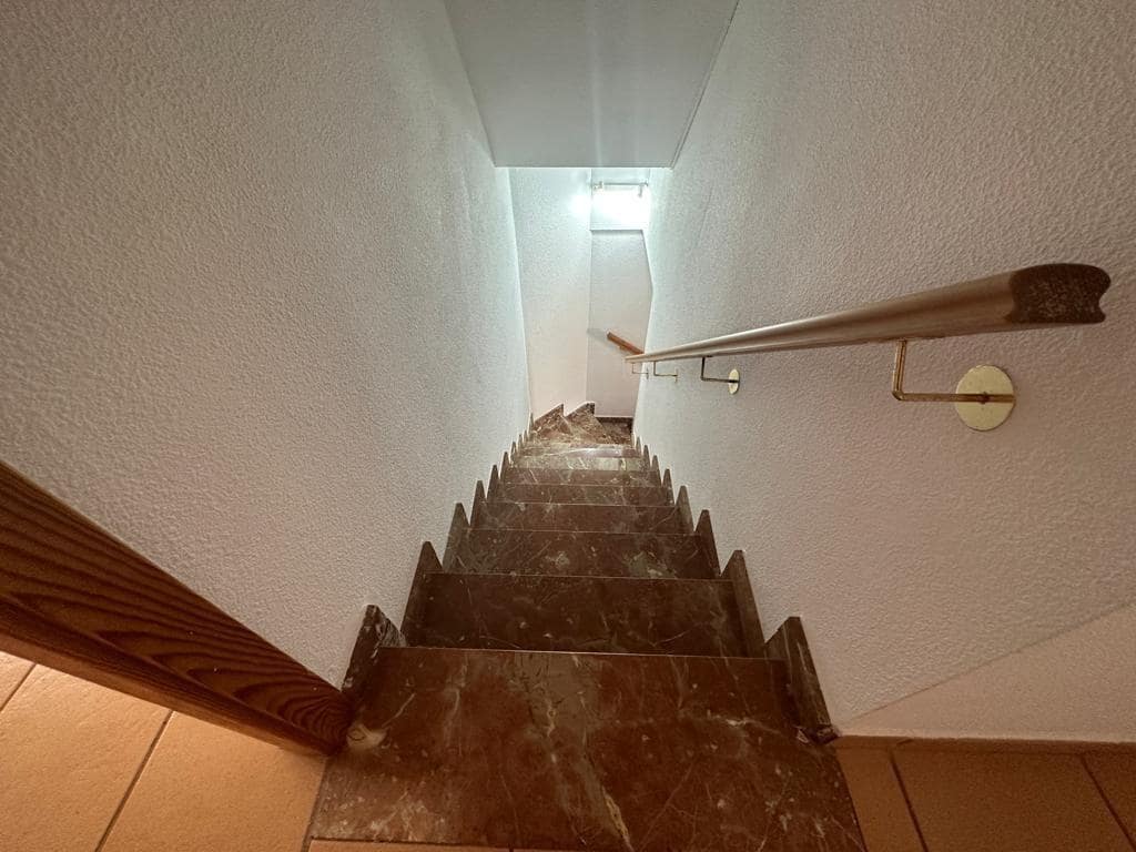 2 soverom Leilighet til salgs i Albir med svømmebasseng garasje - € 312 000 (Ref: 9541150)