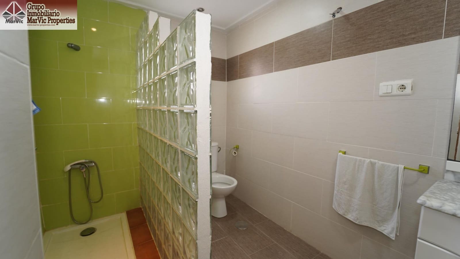 4 sypialnia Mieszkanie na sprzedaż w Benidorm - 275 000 € (Ref: 9541152)