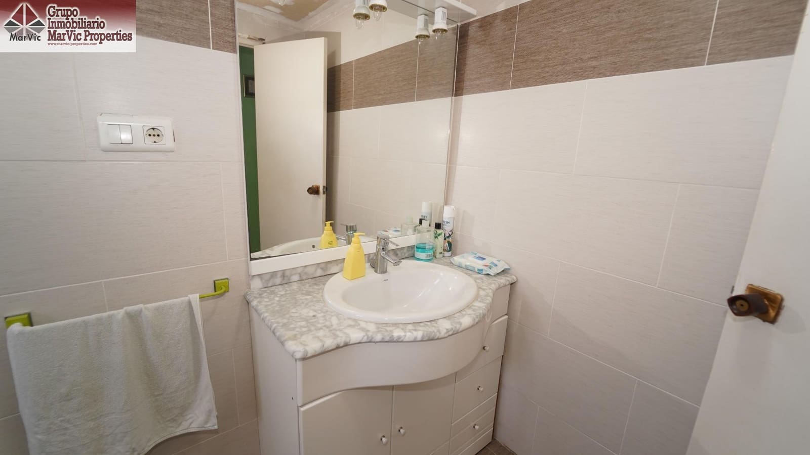 4 sypialnia Mieszkanie na sprzedaż w Benidorm - 275 000 € (Ref: 9541152)