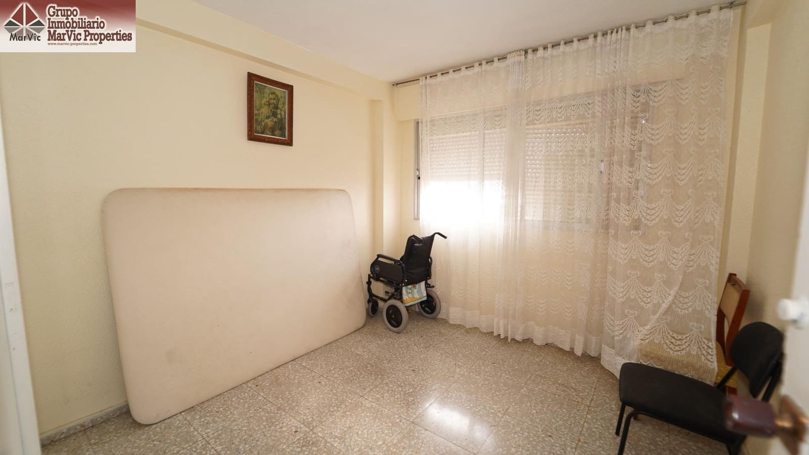 4 sypialnia Mieszkanie na sprzedaż w Benidorm - 275 000 € (Ref: 9541152)