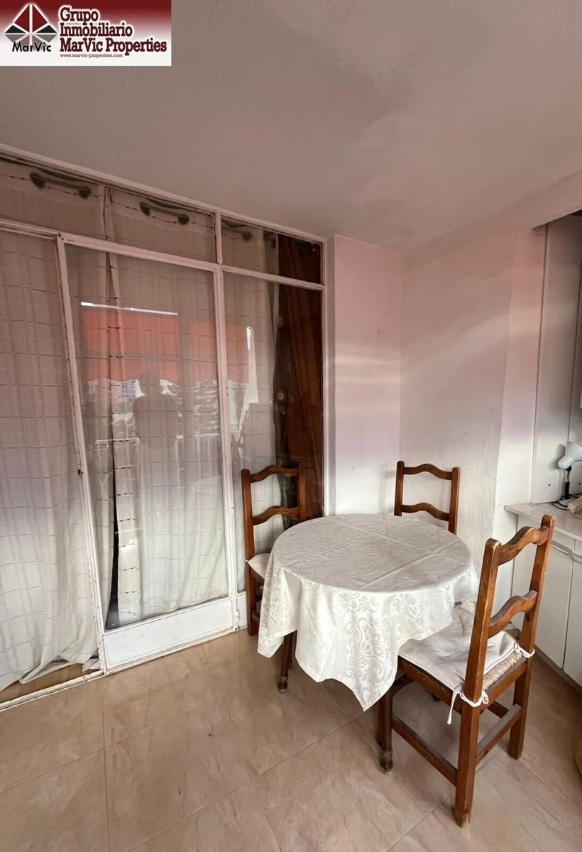 1 soverom Leilighet til salgs i Benidorm med svømmebasseng - € 136 500 (Ref: 9548269)