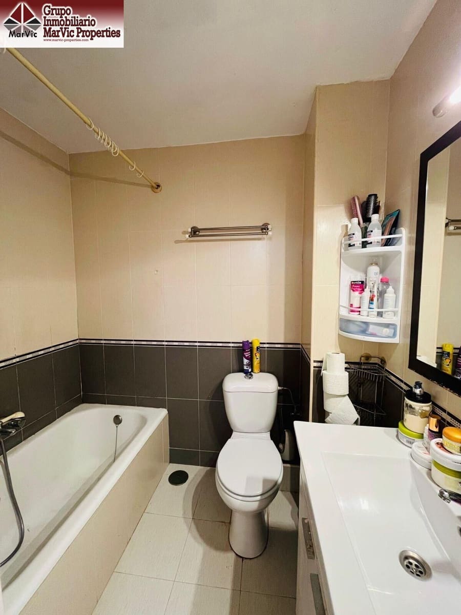 1 soverom Leilighet til salgs i Benidorm med svømmebasseng - € 136 500 (Ref: 9548269)