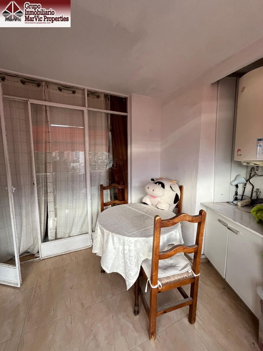 1 soverom Leilighet til salgs i Benidorm med svømmebasseng - € 136 500 (Ref: 9548269)