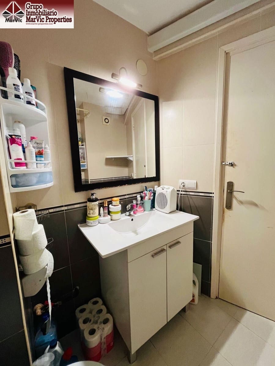 1 soverom Leilighet til salgs i Benidorm med svømmebasseng - € 136 500 (Ref: 9548269)