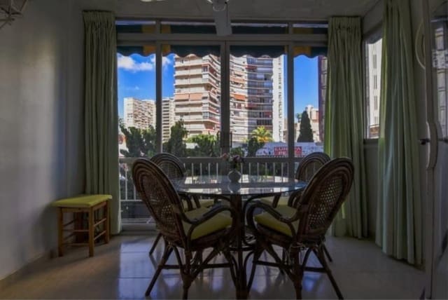 4 makuuhuone Asunto myytävänä paikassa Levante, Benidorm - 295 000 € (Ref: 9551594)