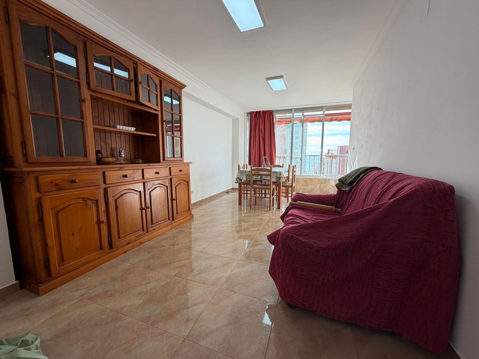 1 soverom Leilighet til salgs i Benidorm med svømmebasseng - € 195 000 (Ref: 9555908)