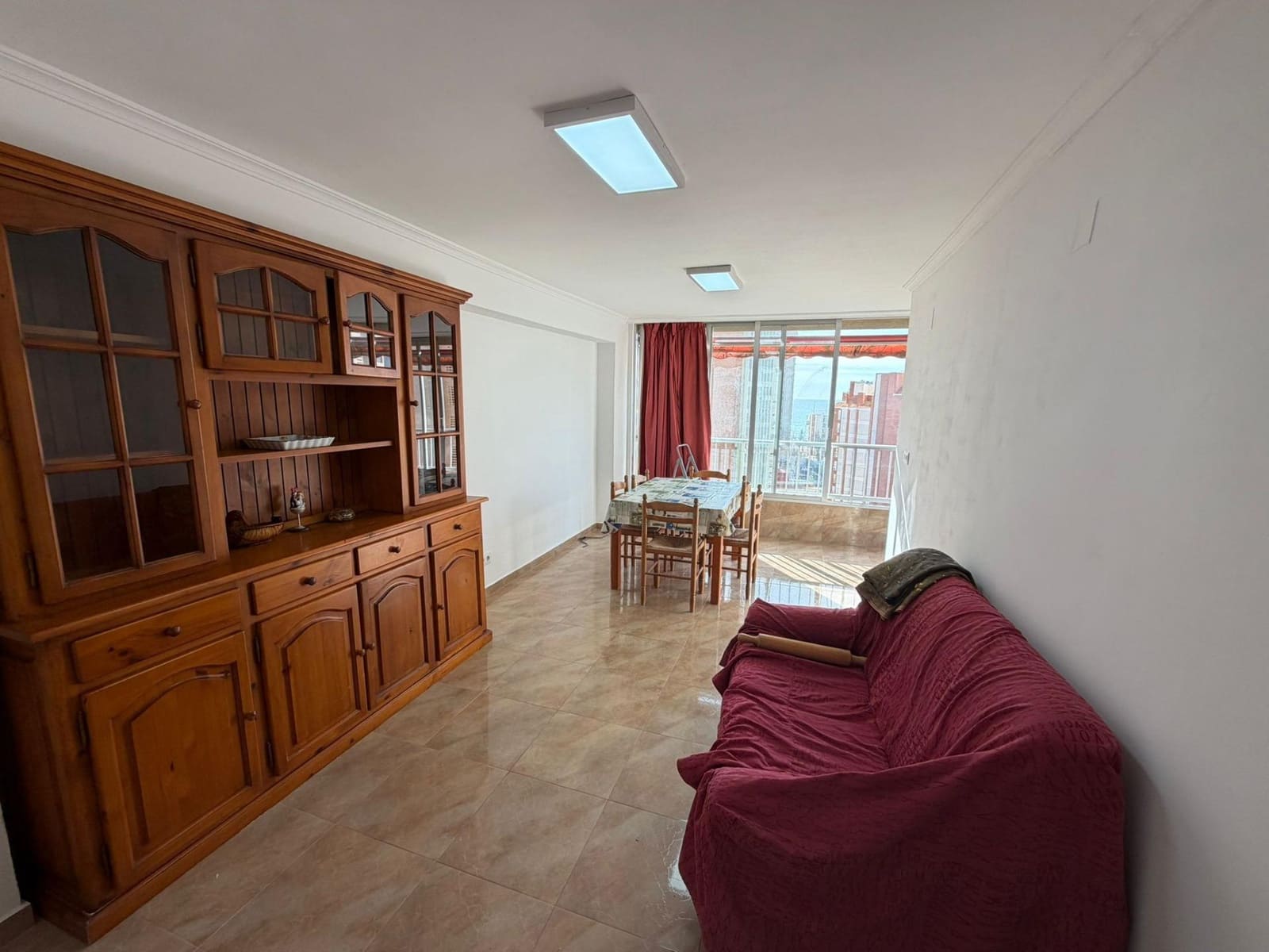 1 soverom Leilighet til salgs i Benidorm med svømmebasseng - € 195 000 (Ref: 9555908)