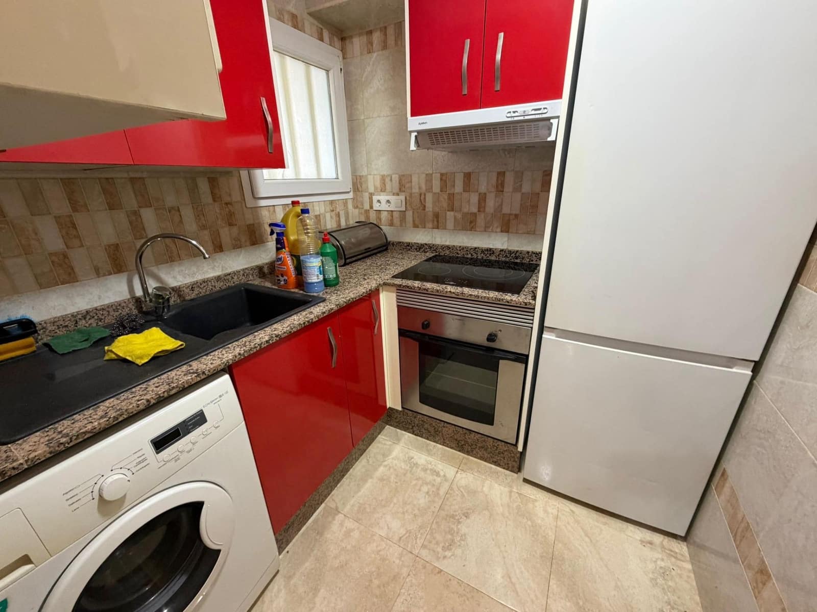 1 soverom Leilighet til salgs i Benidorm med svømmebasseng - € 195 000 (Ref: 9555908)