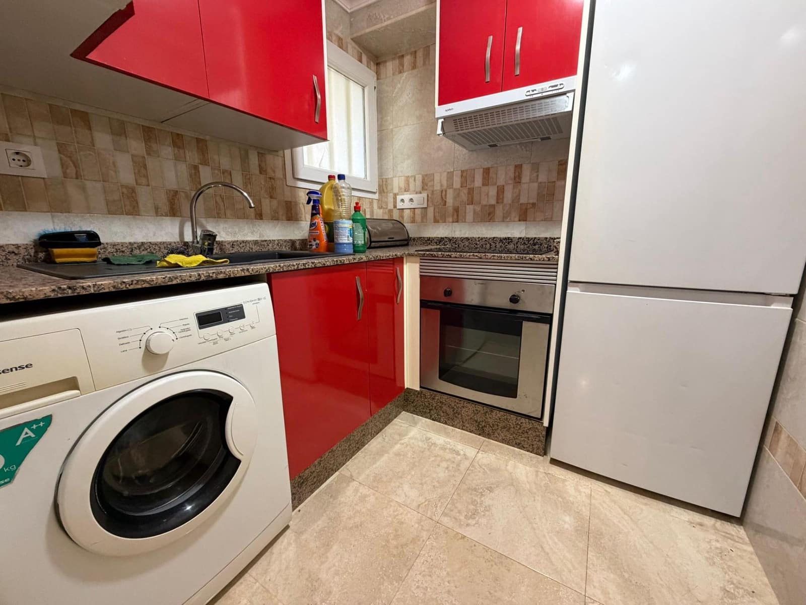 1 soverom Leilighet til salgs i Benidorm med svømmebasseng - € 195 000 (Ref: 9555908)