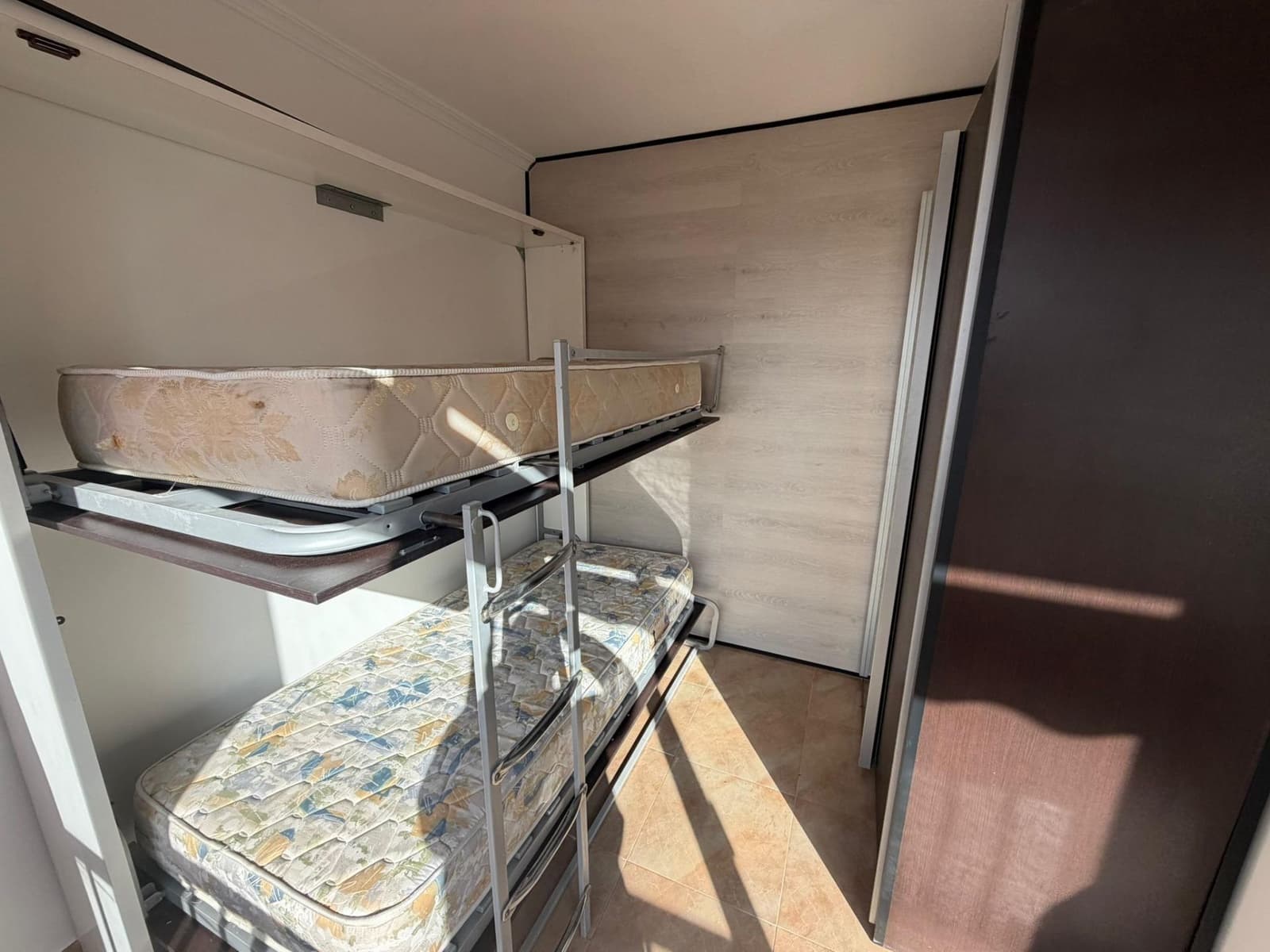 1 soverom Leilighet til salgs i Benidorm med svømmebasseng - € 195 000 (Ref: 9555908)