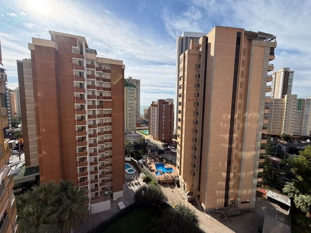 1 soveværelse Lejlighed til salg i Levante, Benidorm med swimmingpool - € 195.000 (Ref: 9555908)