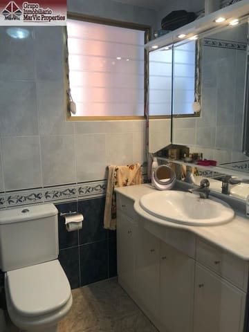 2 sypialnia Mieszkanie do wynajęcia w Poniente, Benidorm z basenem garażem - 1 100 € (Ref: 9561853)