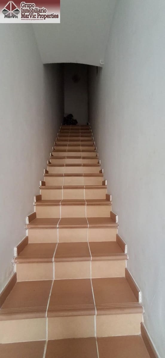 6 quarto Moradia para venda em Callosa d'En Sarria com garagem - 185 000 € (Ref: 9561857)