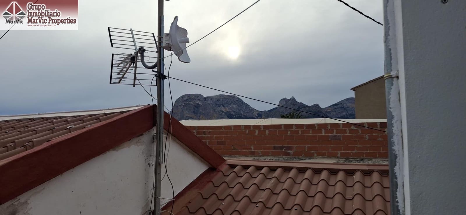 6 quarto Moradia para venda em Callosa d'En Sarria com garagem - 185 000 € (Ref: 9561857)