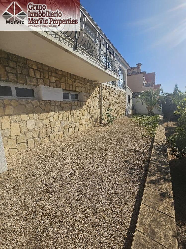 5 soveværelse Villa til salg i Albir med swimmingpool - € 580.000 (Ref: 9568708)
