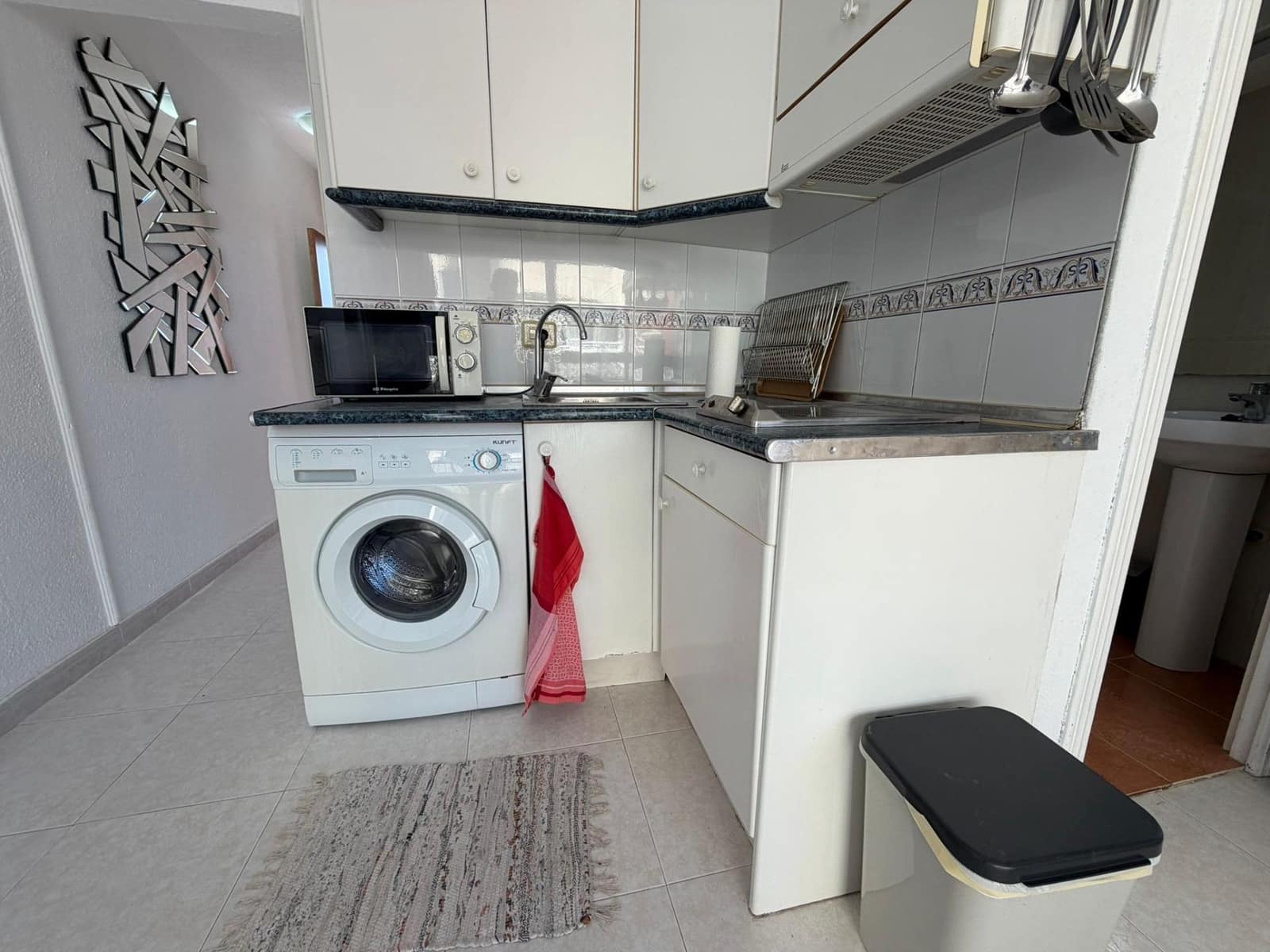 1 soveværelse Lejlighed til salg i Benidorm med swimmingpool - € 136.000 (Ref: 9571219)